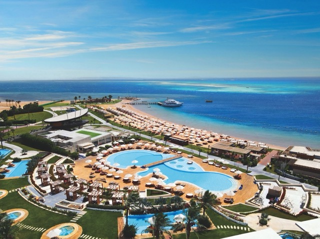 Rixos Mısır’da yeni yıl coşkusu 1 haftaya yayılıyor: Gypsy Kings’ten IVI Adamou’ya!